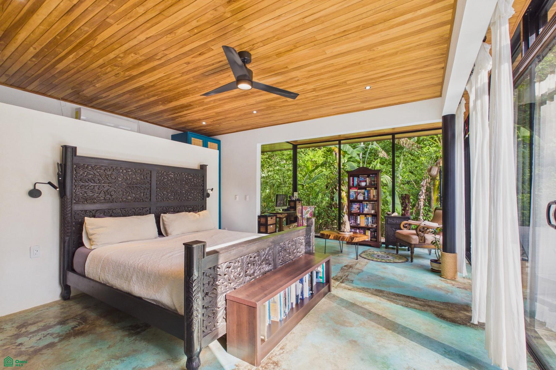 Villa Shanti