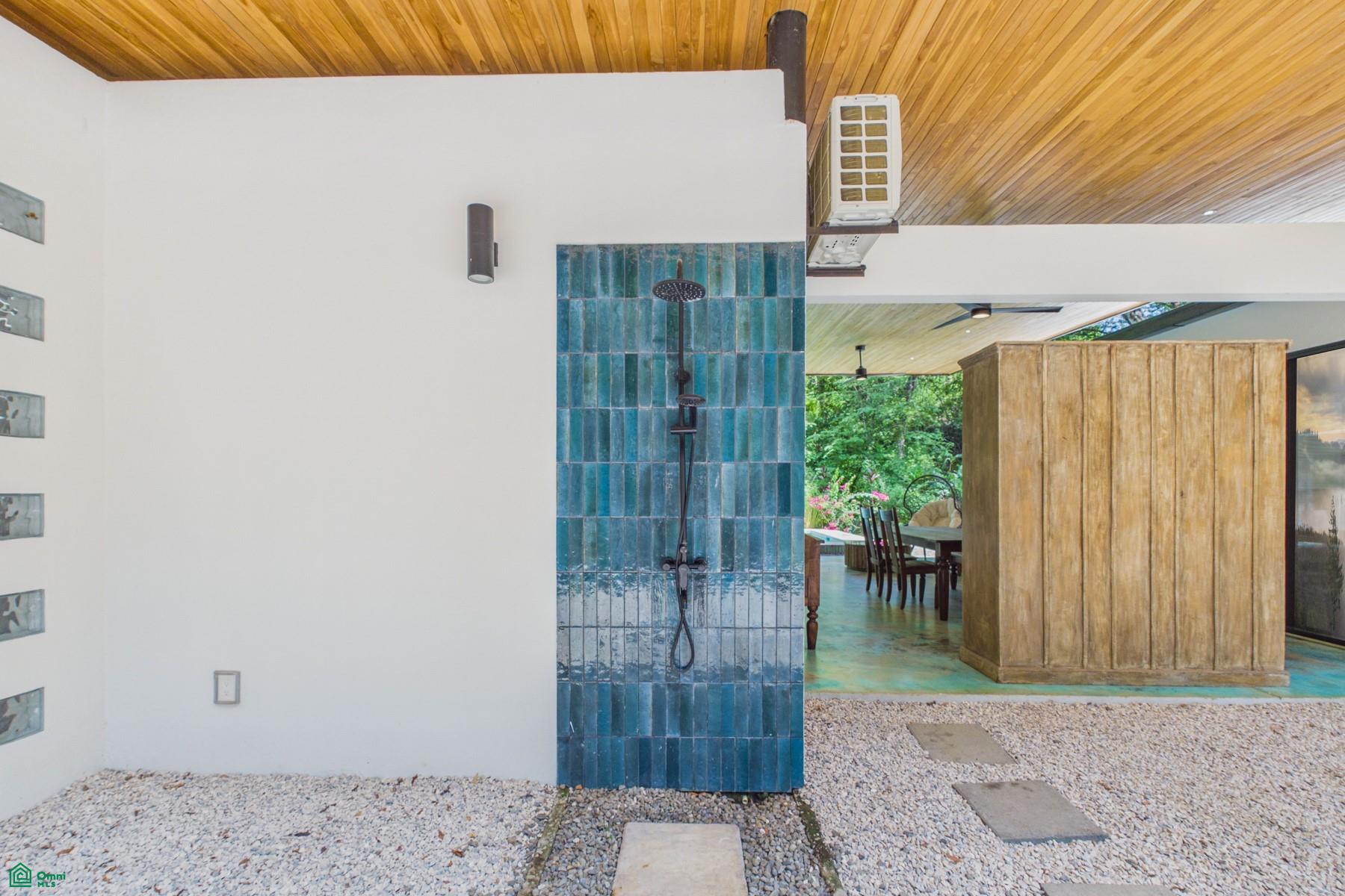 Villa Shanti