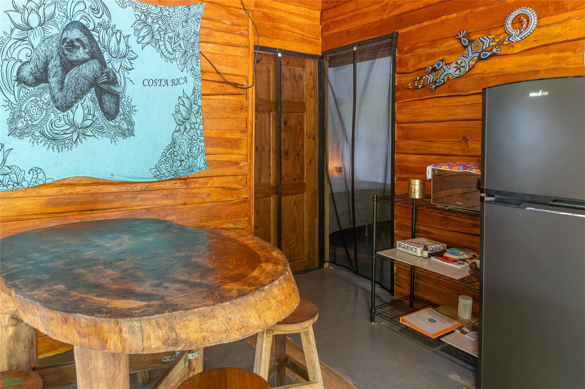 Blue Zone Cozy Cabana