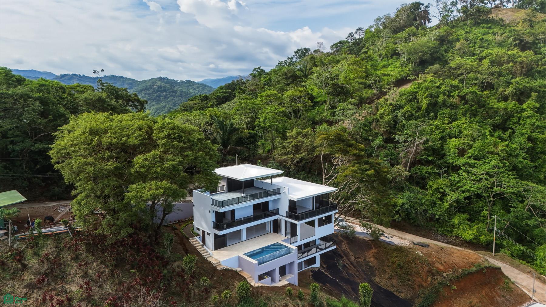 Casa el Pacifico | La Reserva Camaronal