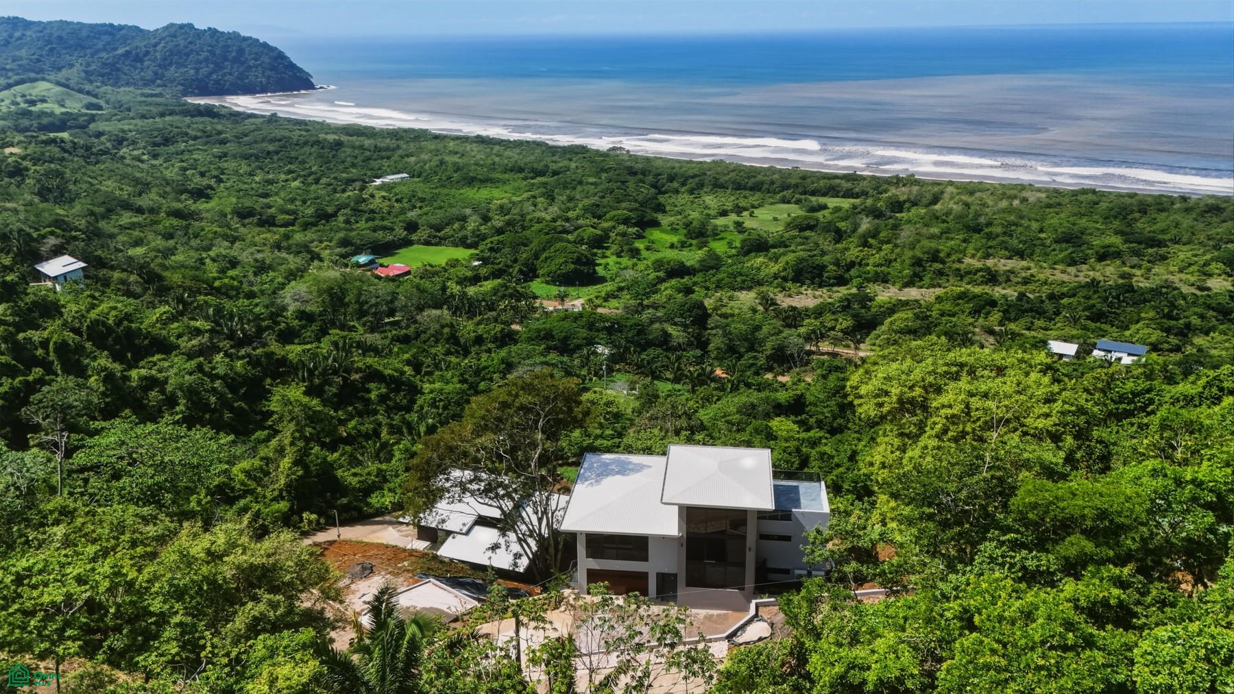 Casa el Pacifico | La Reserva Camaronal
