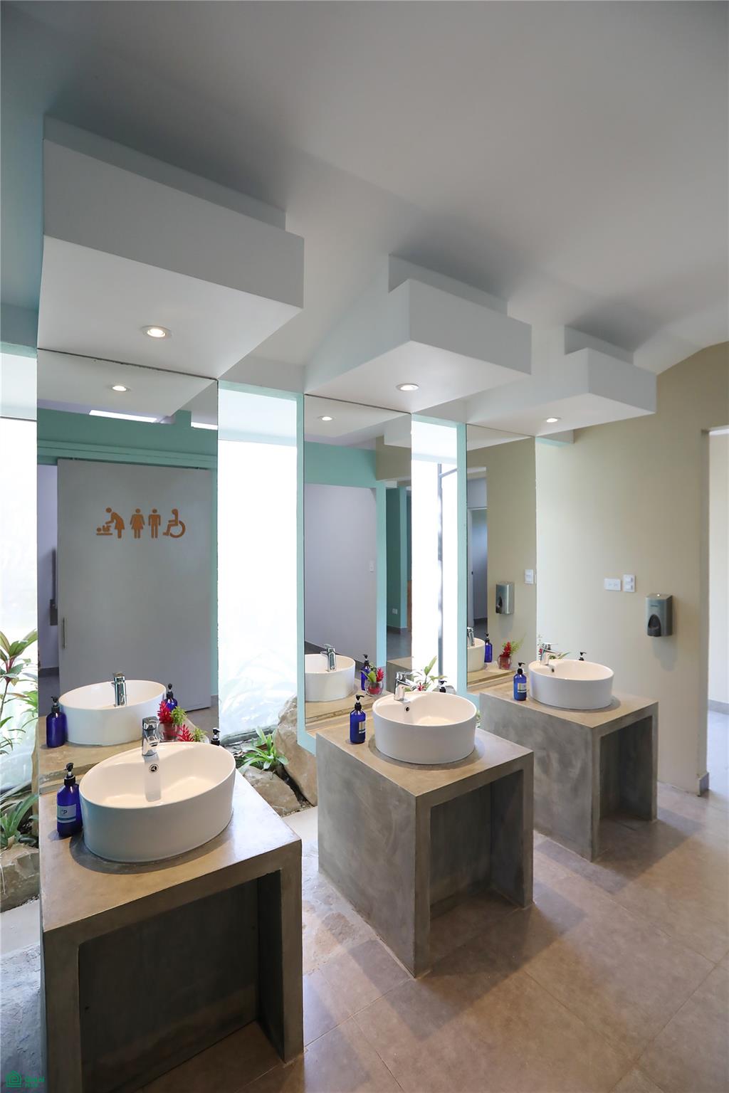 Playa Naranjo Boutique Hotel