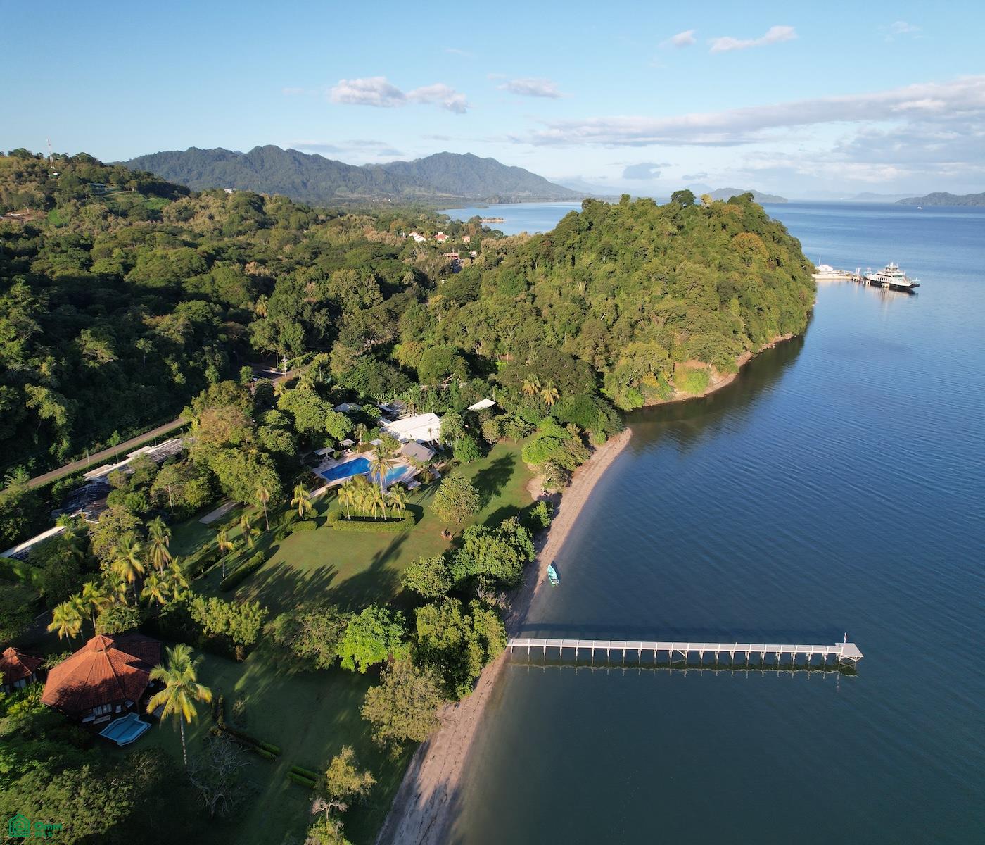 Playa Naranjo Boutique Hotel