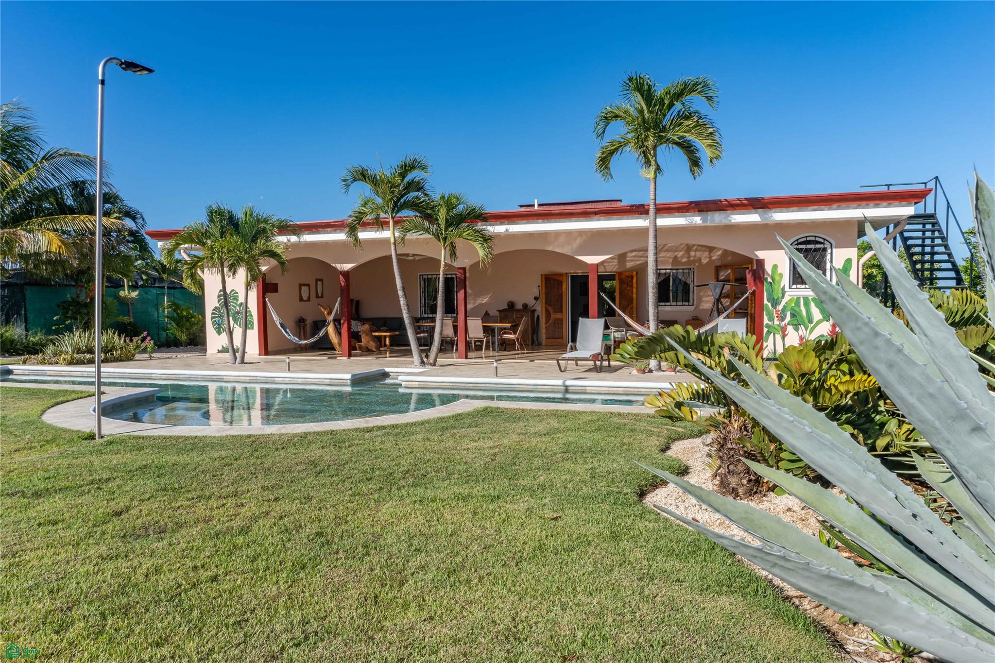 Casa Koi