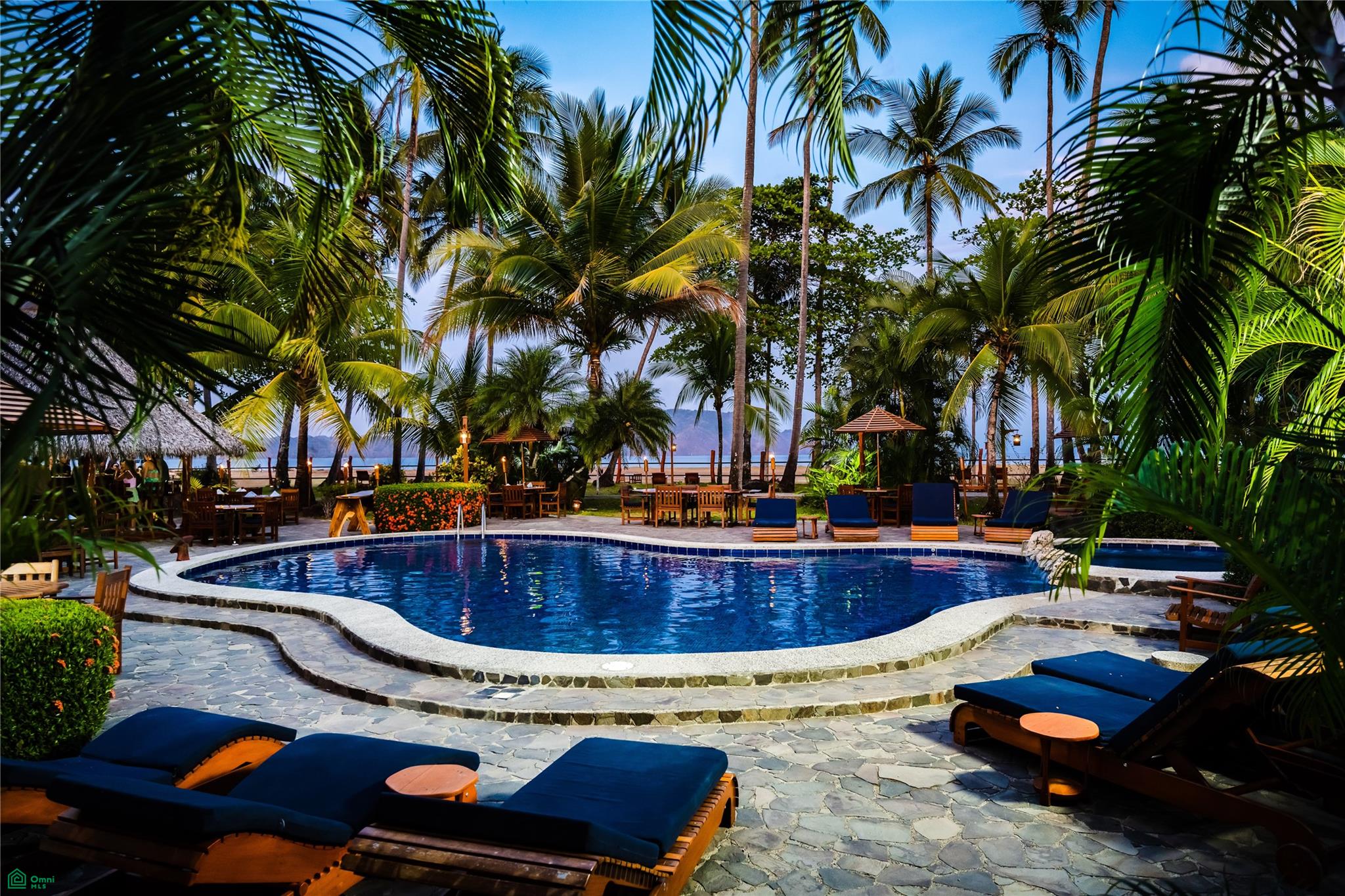 Tambor Tropical Beach Hotel