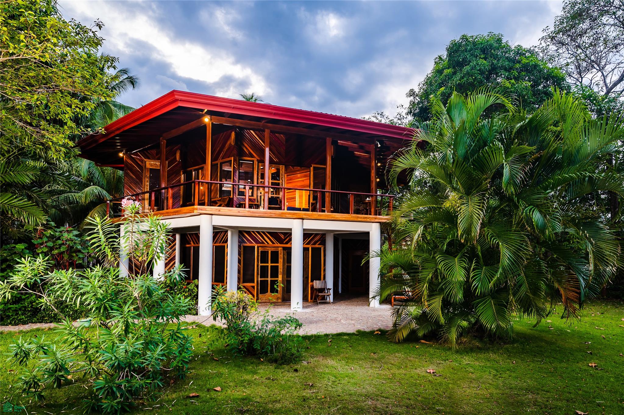 Tambor Tropical Beach Hotel