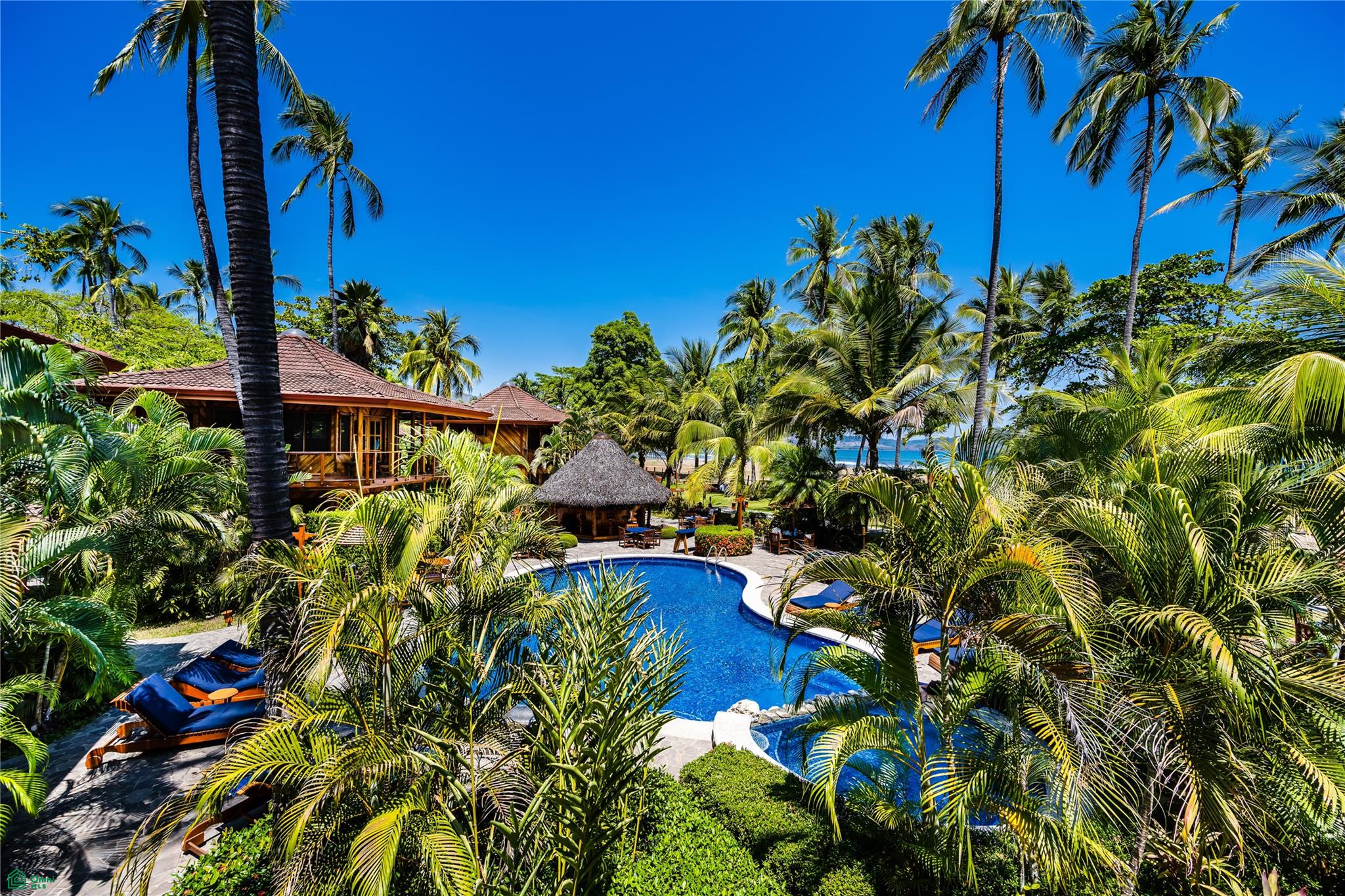 Tambor Tropical Beach Hotel