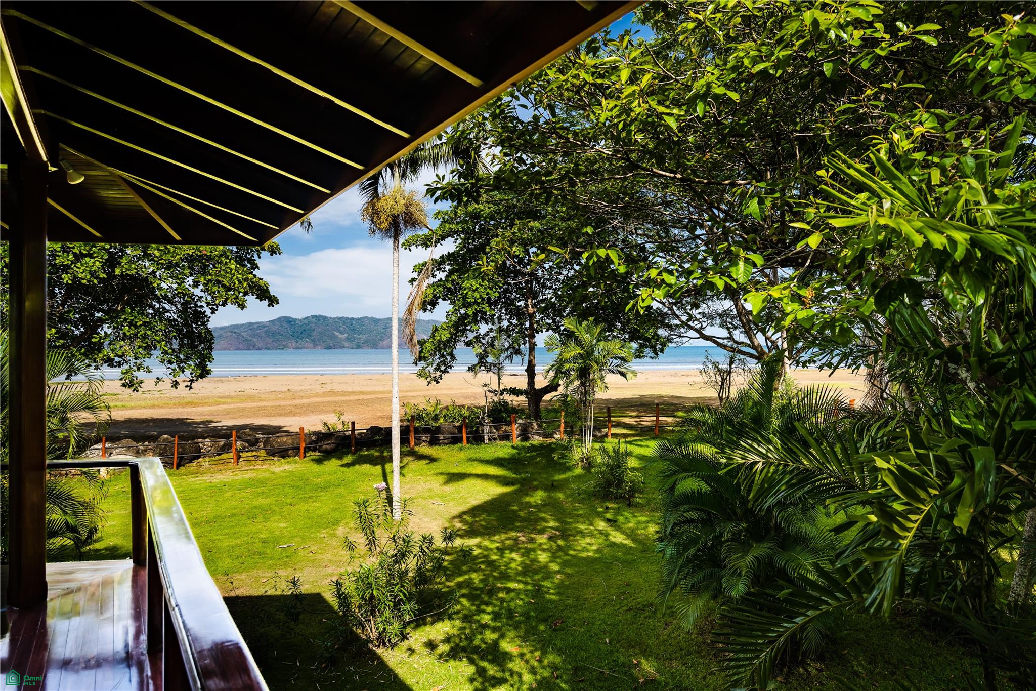 Tambor Tropical Beach Hotel