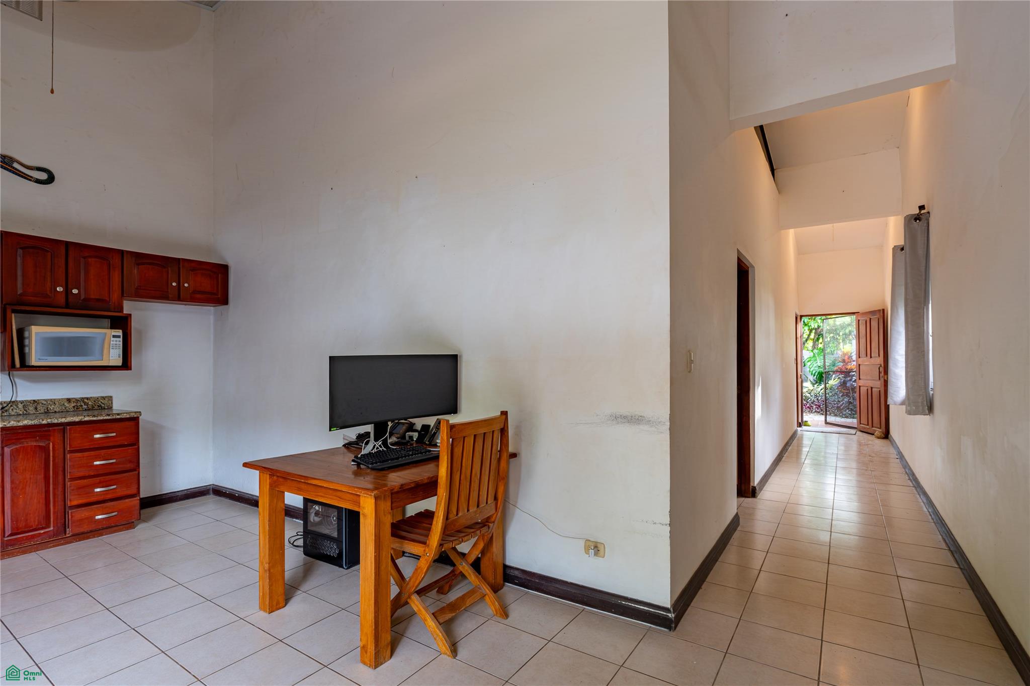 Barco Quebrado Condo #22