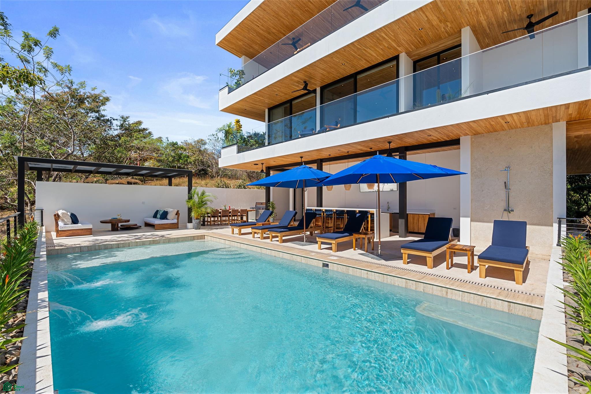 Hacienda Vista Grande, Playa Grande