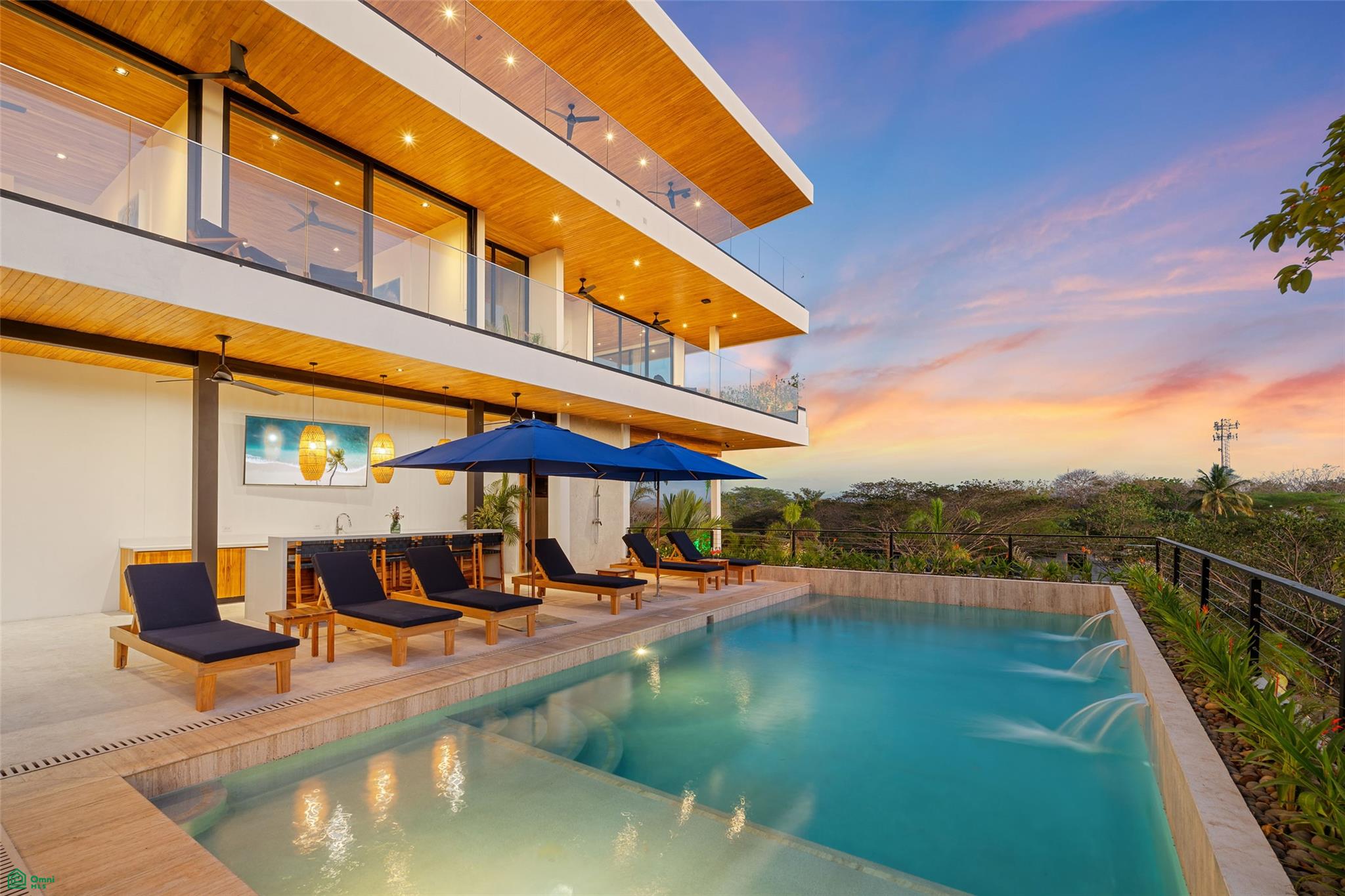Hacienda Vista Grande, Playa Grande