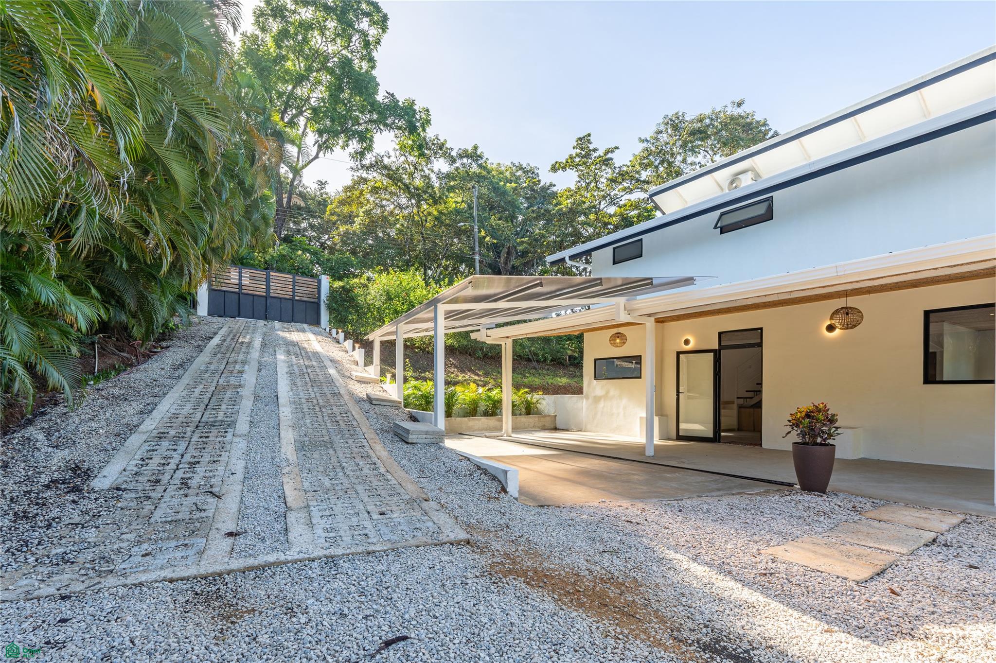 Casa Flores