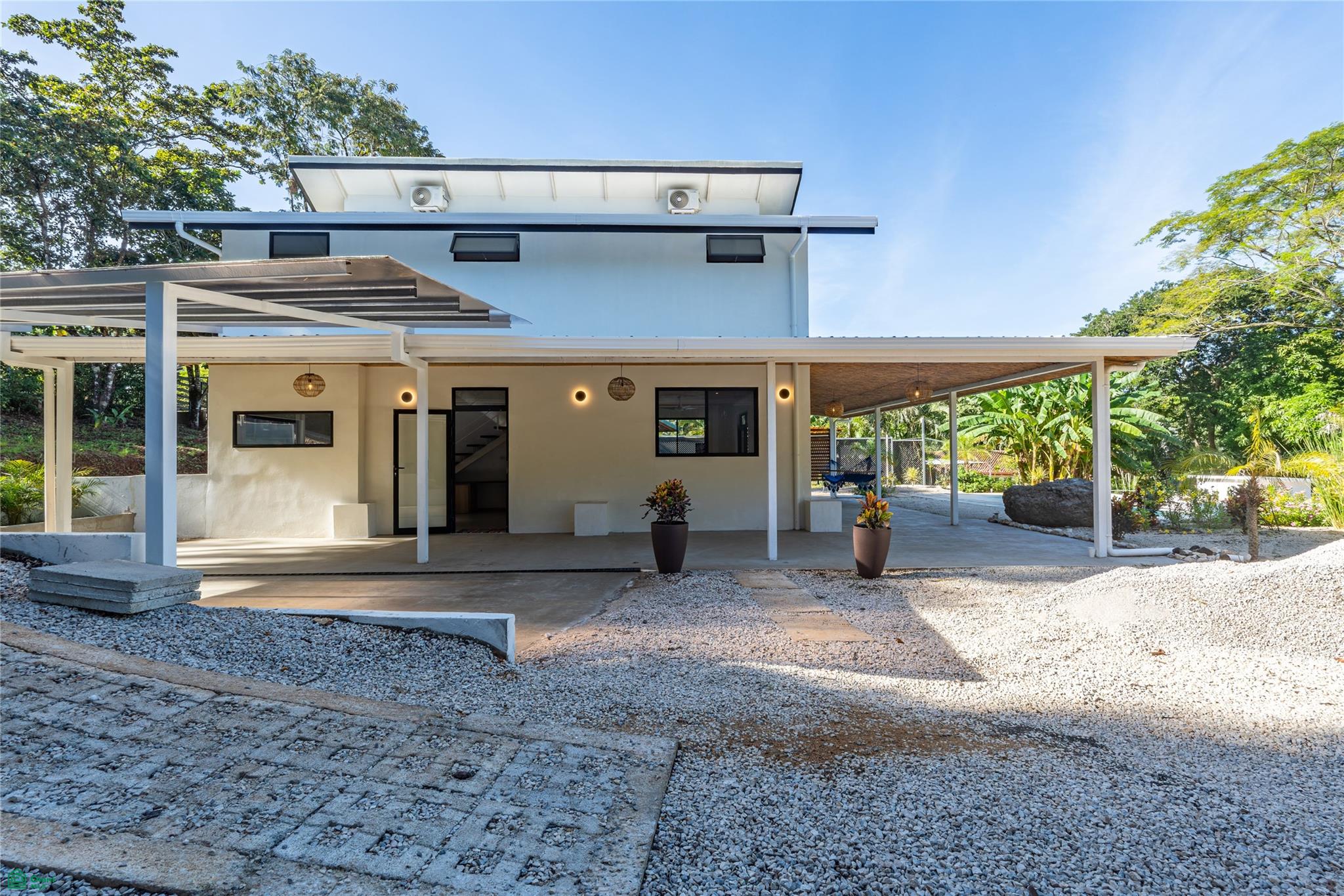 Casa Flores