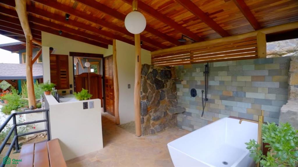 Whimsical Mountain Home , Rivas, Perez Zeledon, San Jose