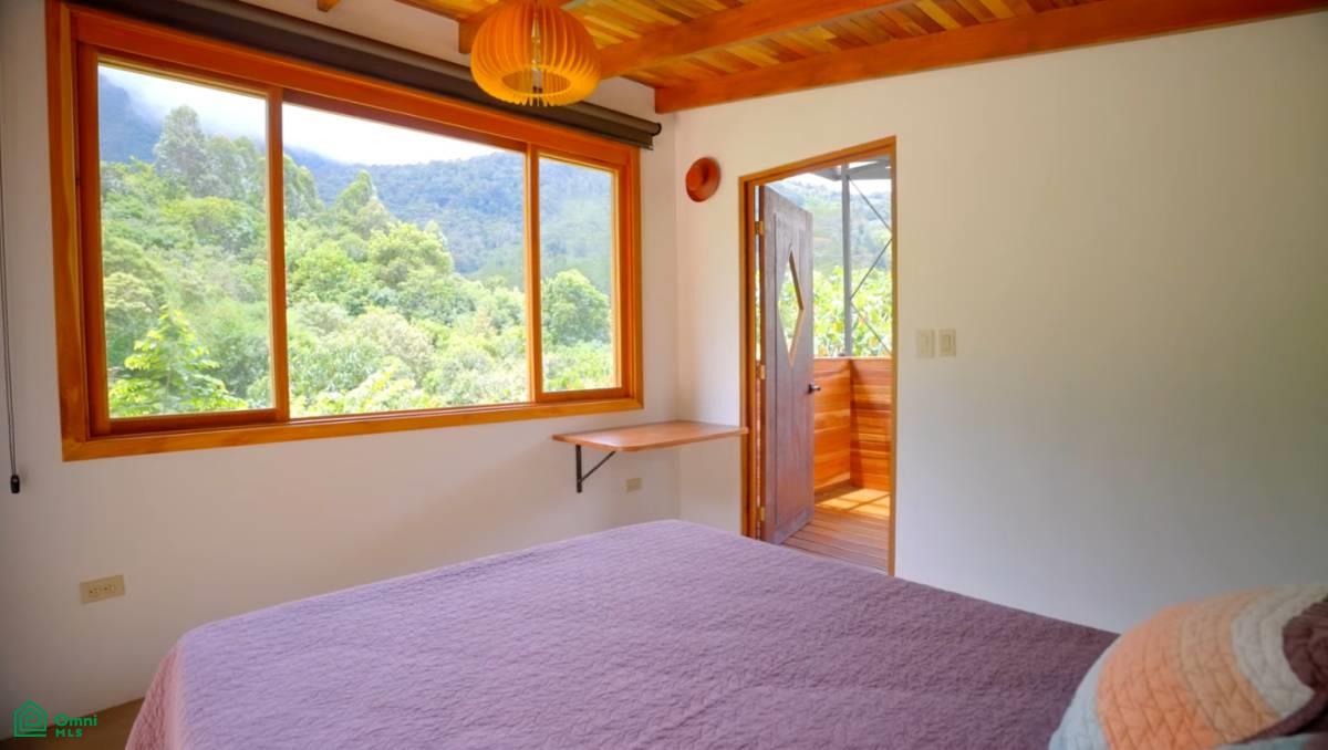 Whimsical Mountain Home , Rivas, Perez Zeledon, San Jose