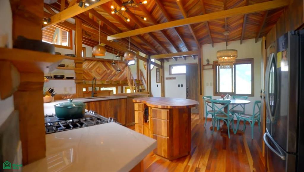 Whimsical Mountain Home , Rivas, Perez Zeledon, San Jose