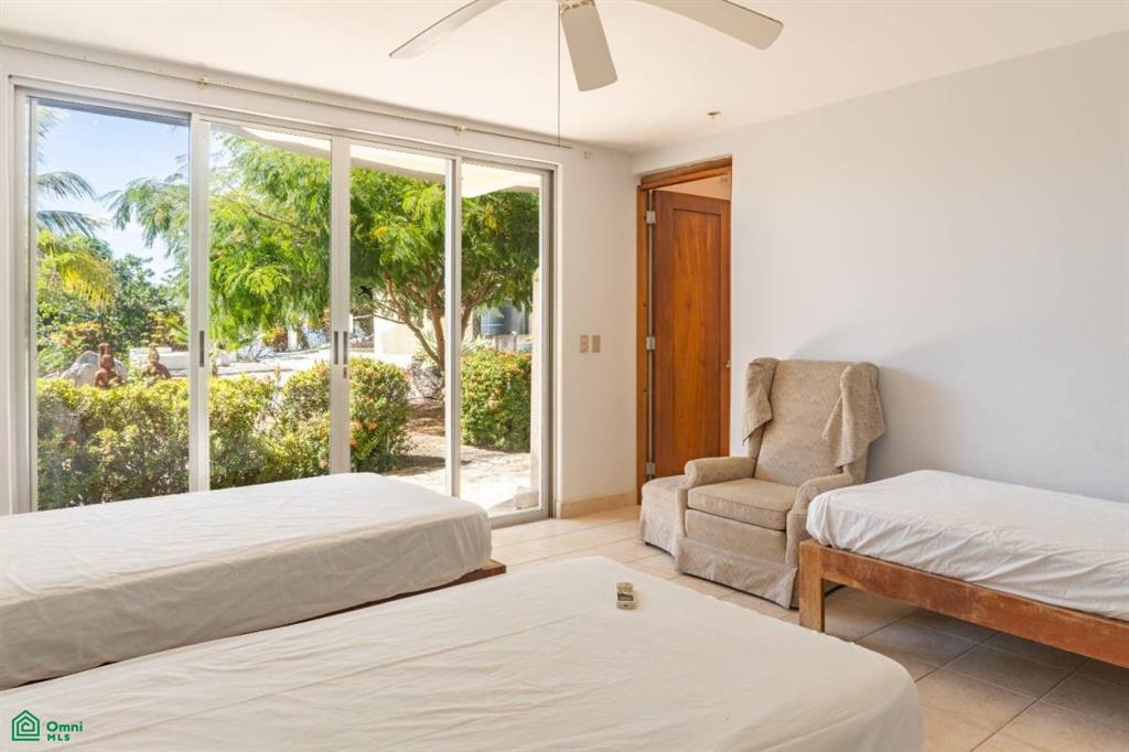 Vista Bahia Estate, Samara