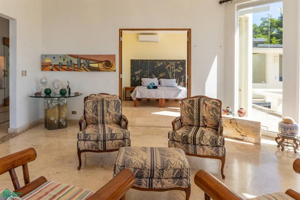 Vista Bahia Estate, Samara