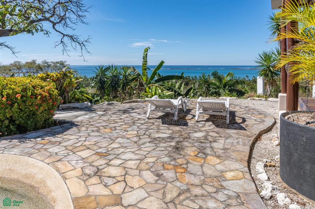 Vista Bahia Estate, Samara