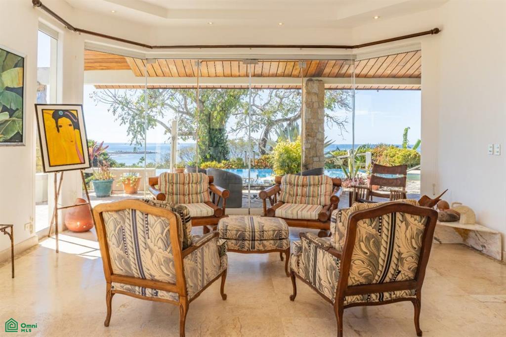 Vista Bahia Estate, Samara