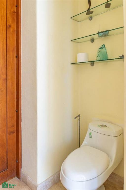 Vista Bahia Estate, Samara