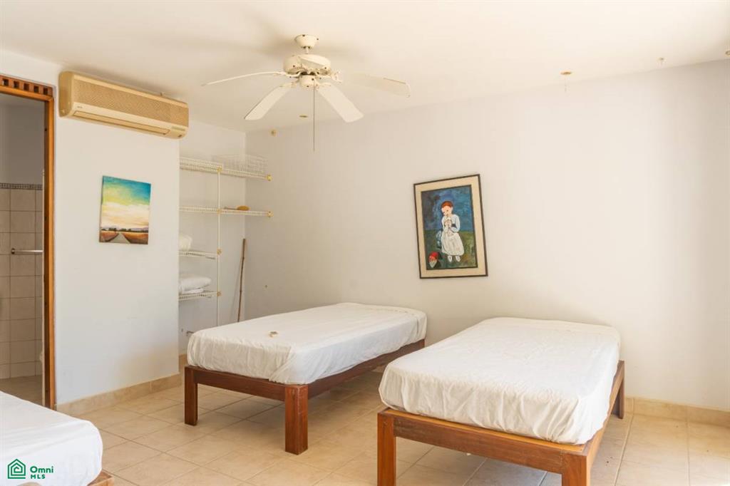 Vista Bahia Estate, Samara