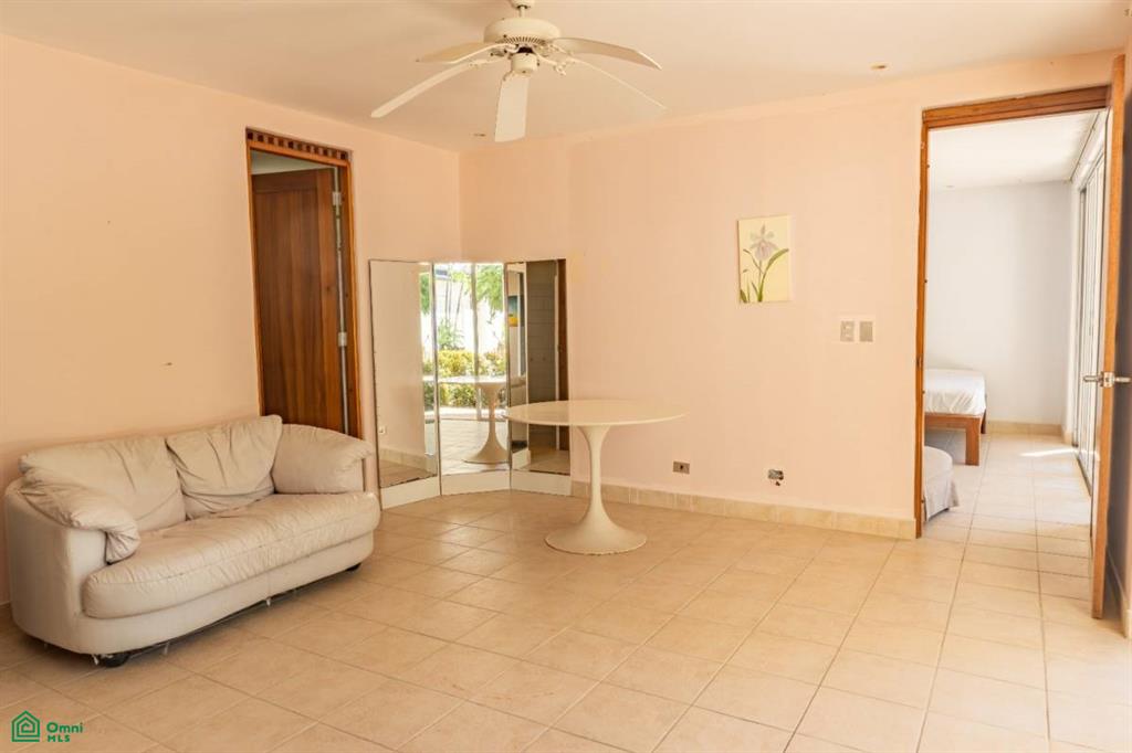 Vista Bahia Estate, Samara