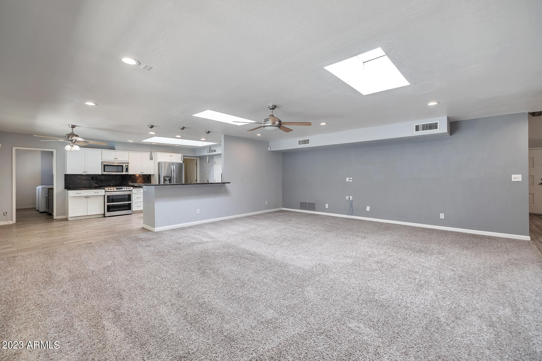 5701 E WINDROSE Drive