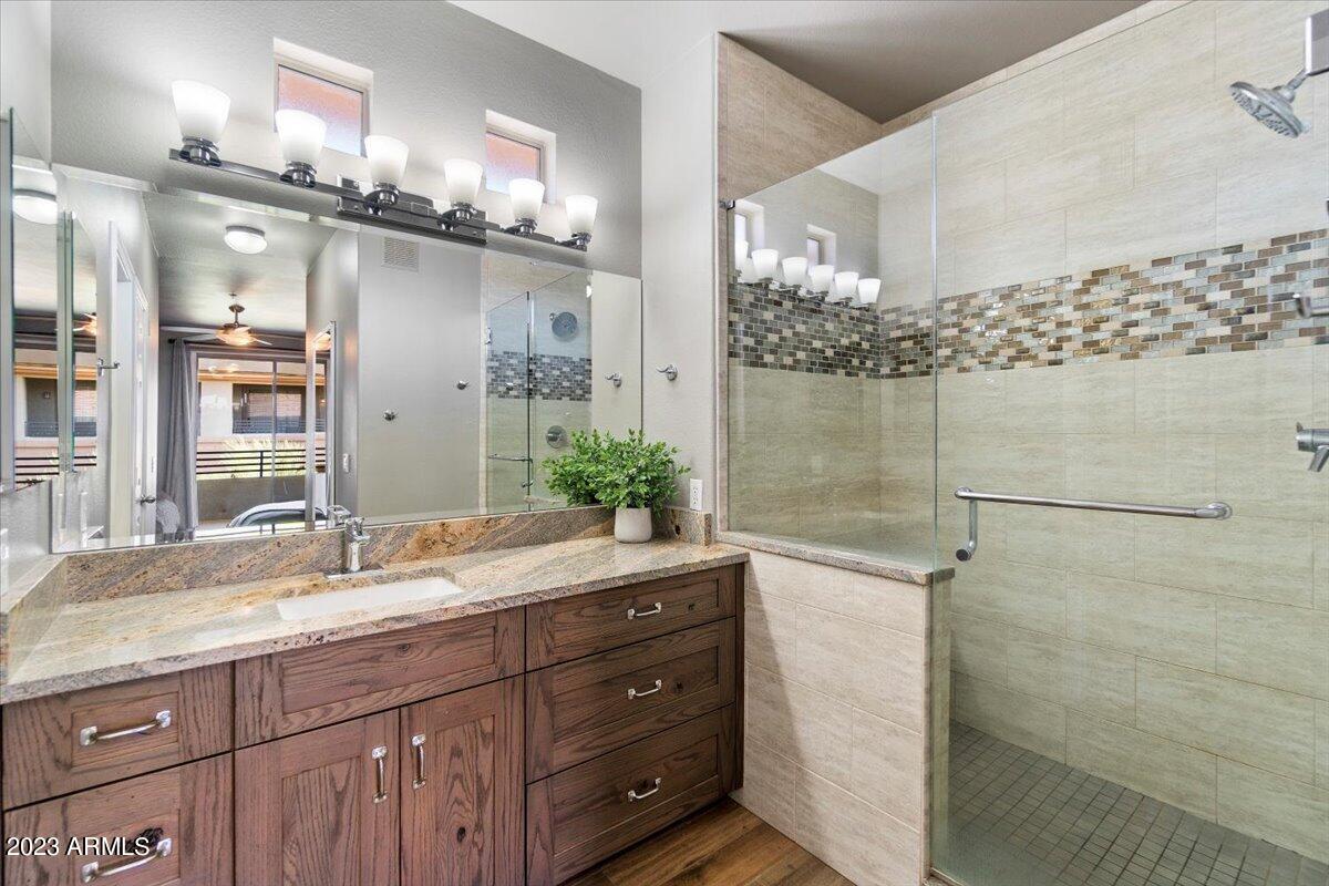 19777 N 76TH Street Unit: 3254
