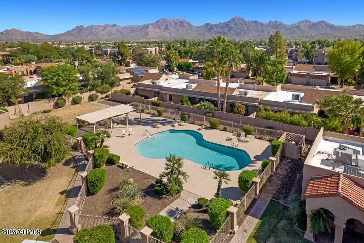 9179 E WINCHCOMB Drive