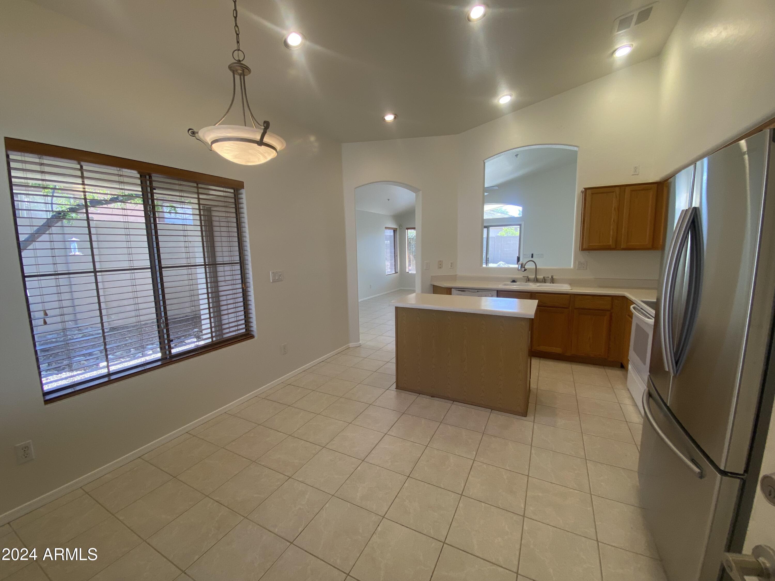 10431 E RAINTREE Drive