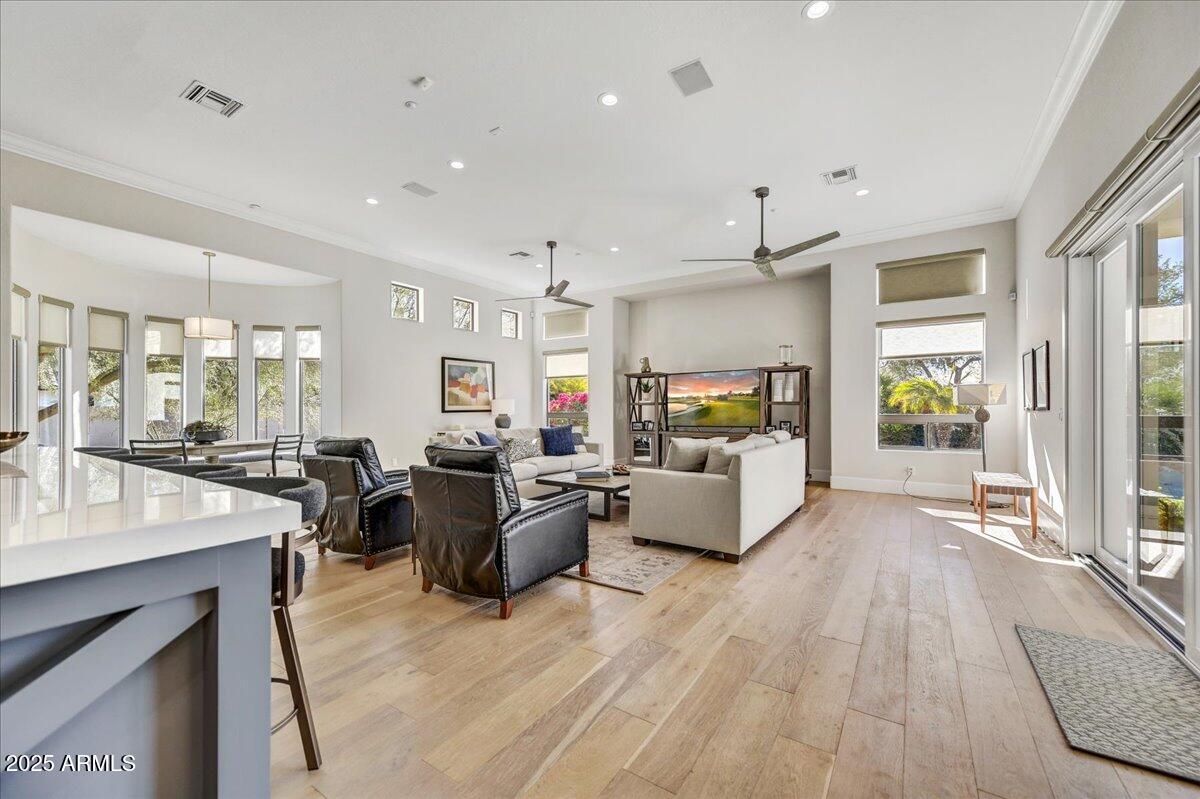 8027 E JUAN TABO Road