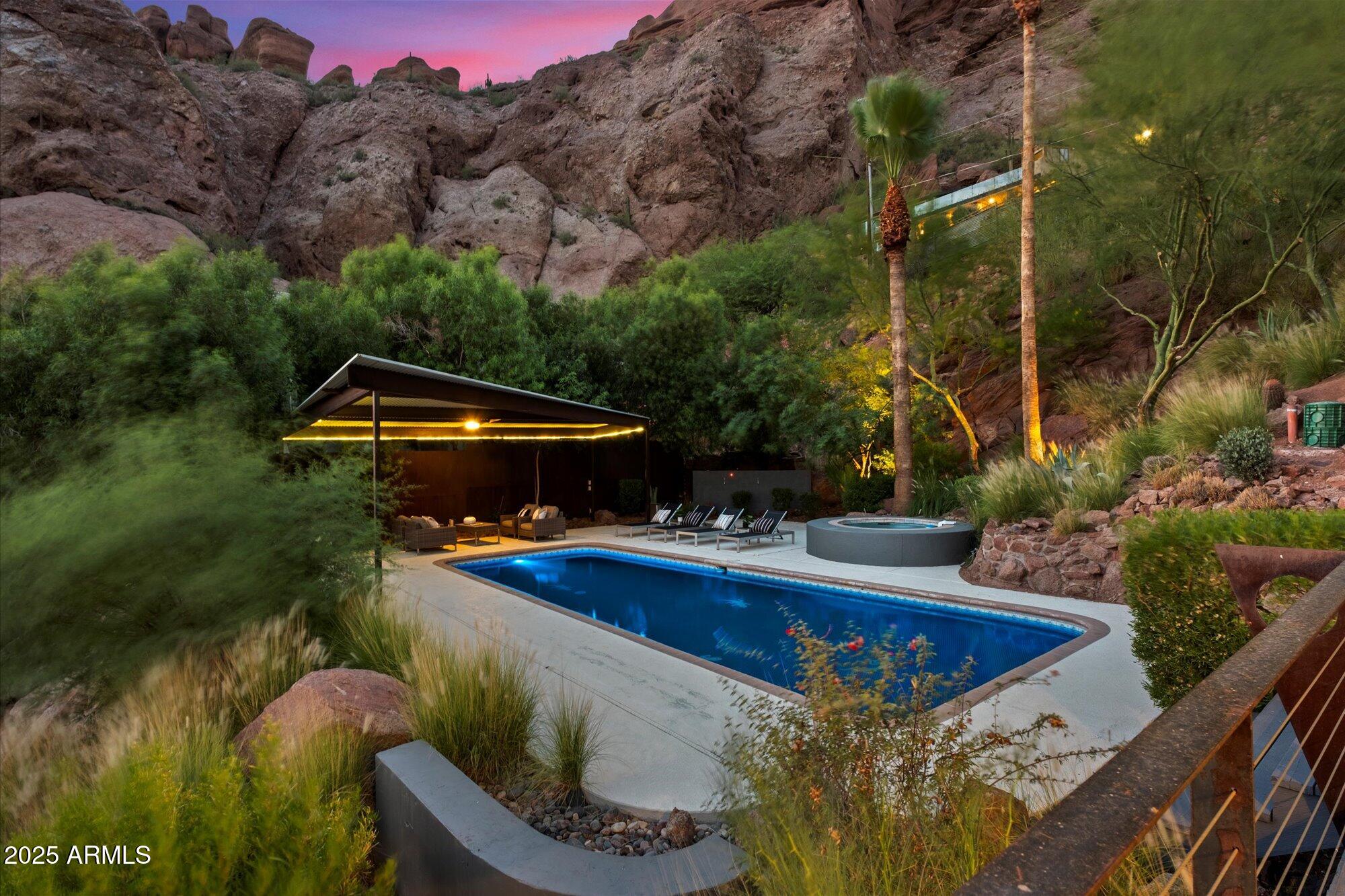 4959 E RED ROCK Drive