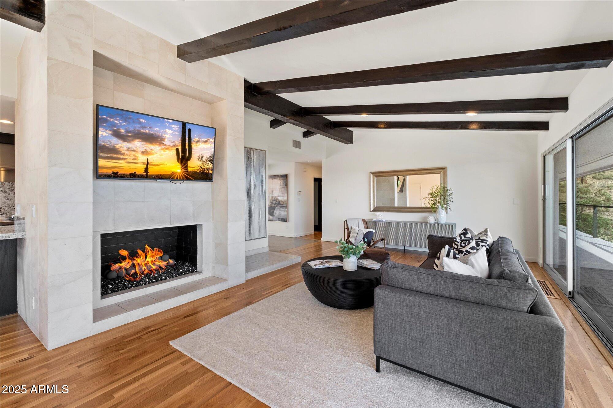 4959 E RED ROCK Drive