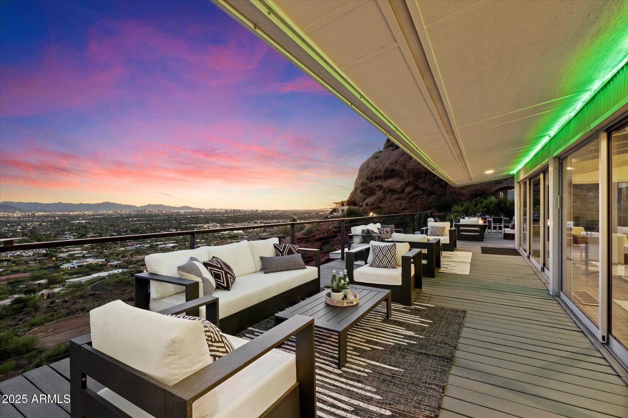 4959 E RED ROCK Drive