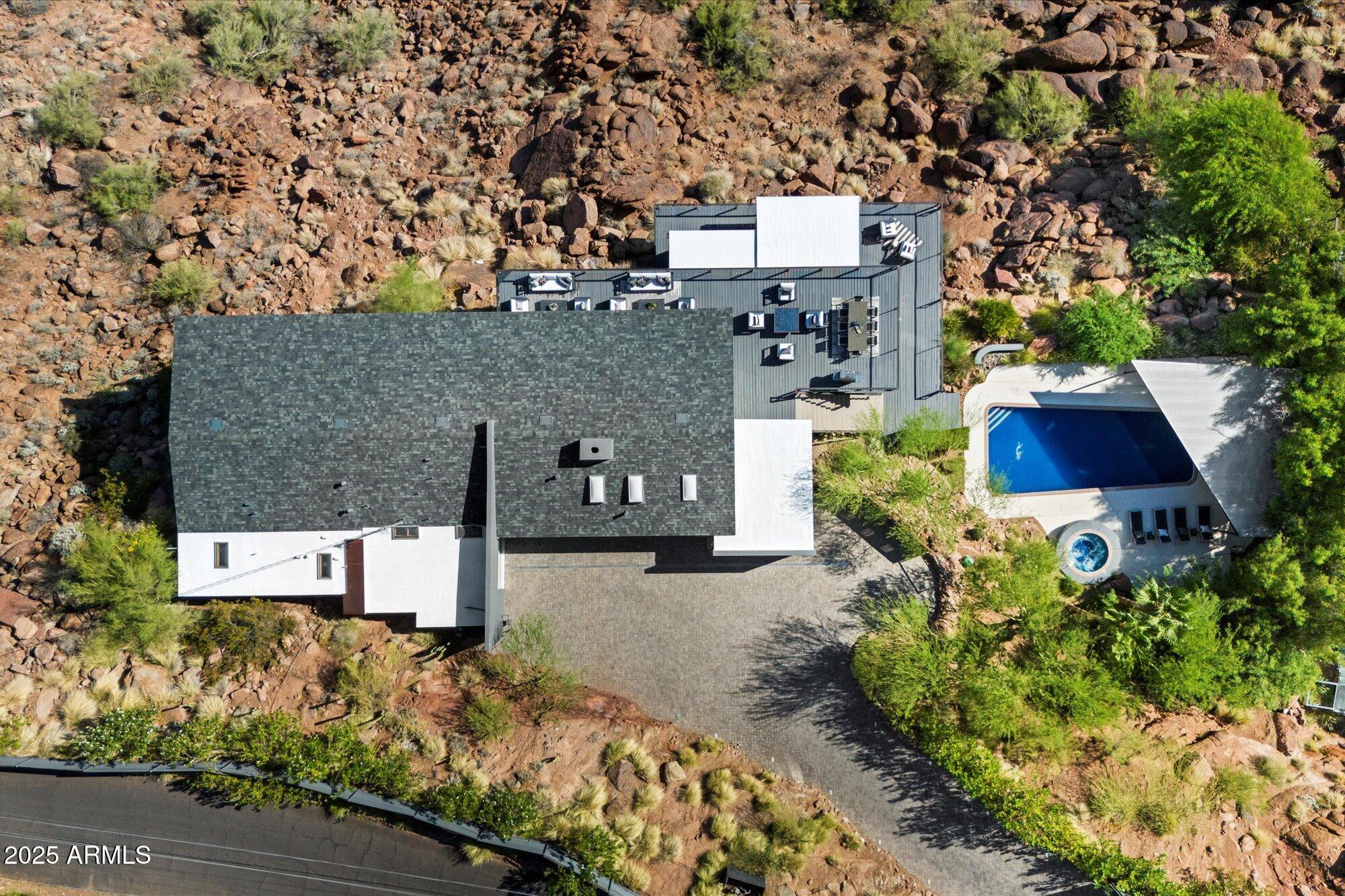 4959 E RED ROCK Drive