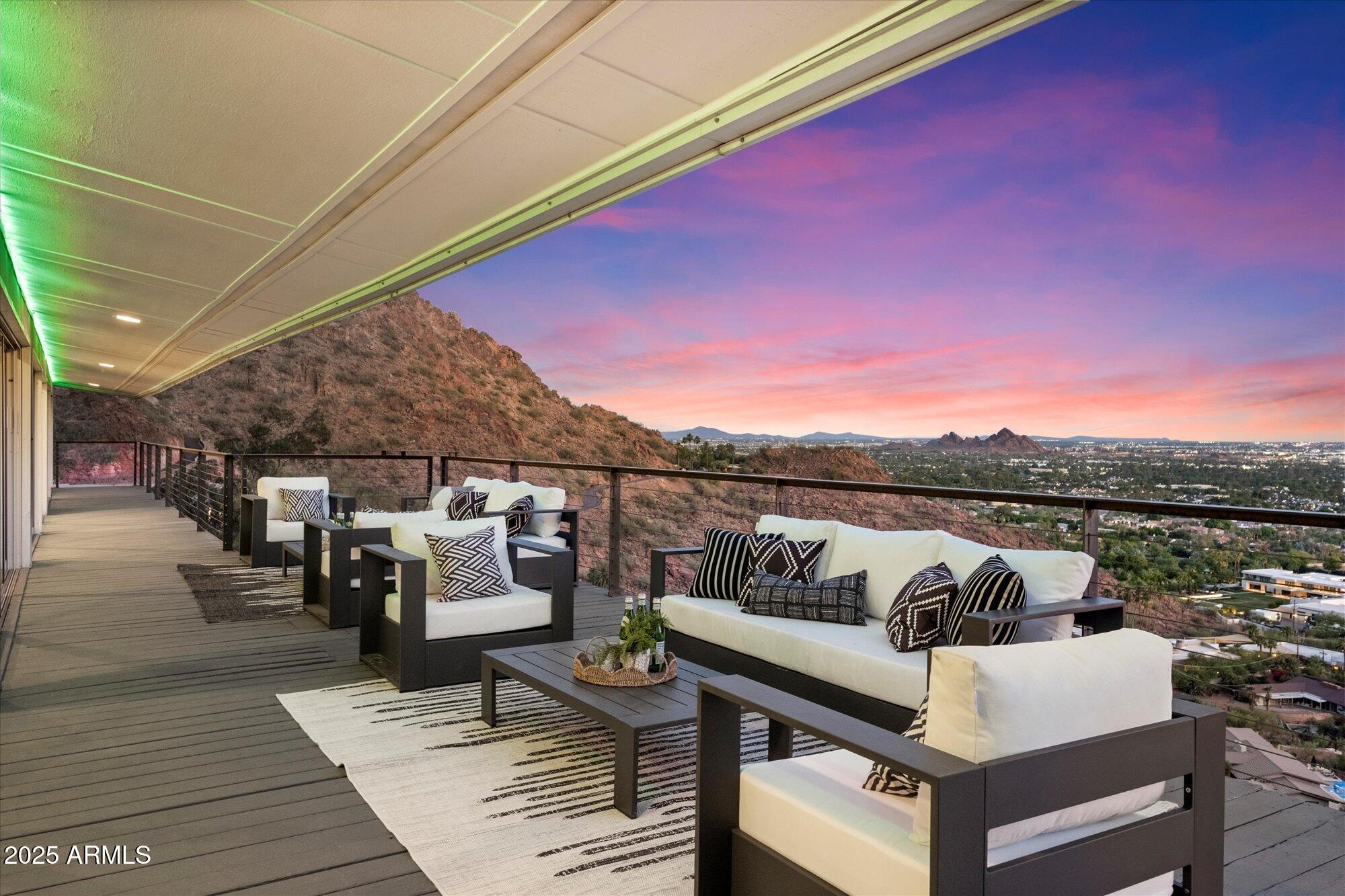 4959 E RED ROCK Drive