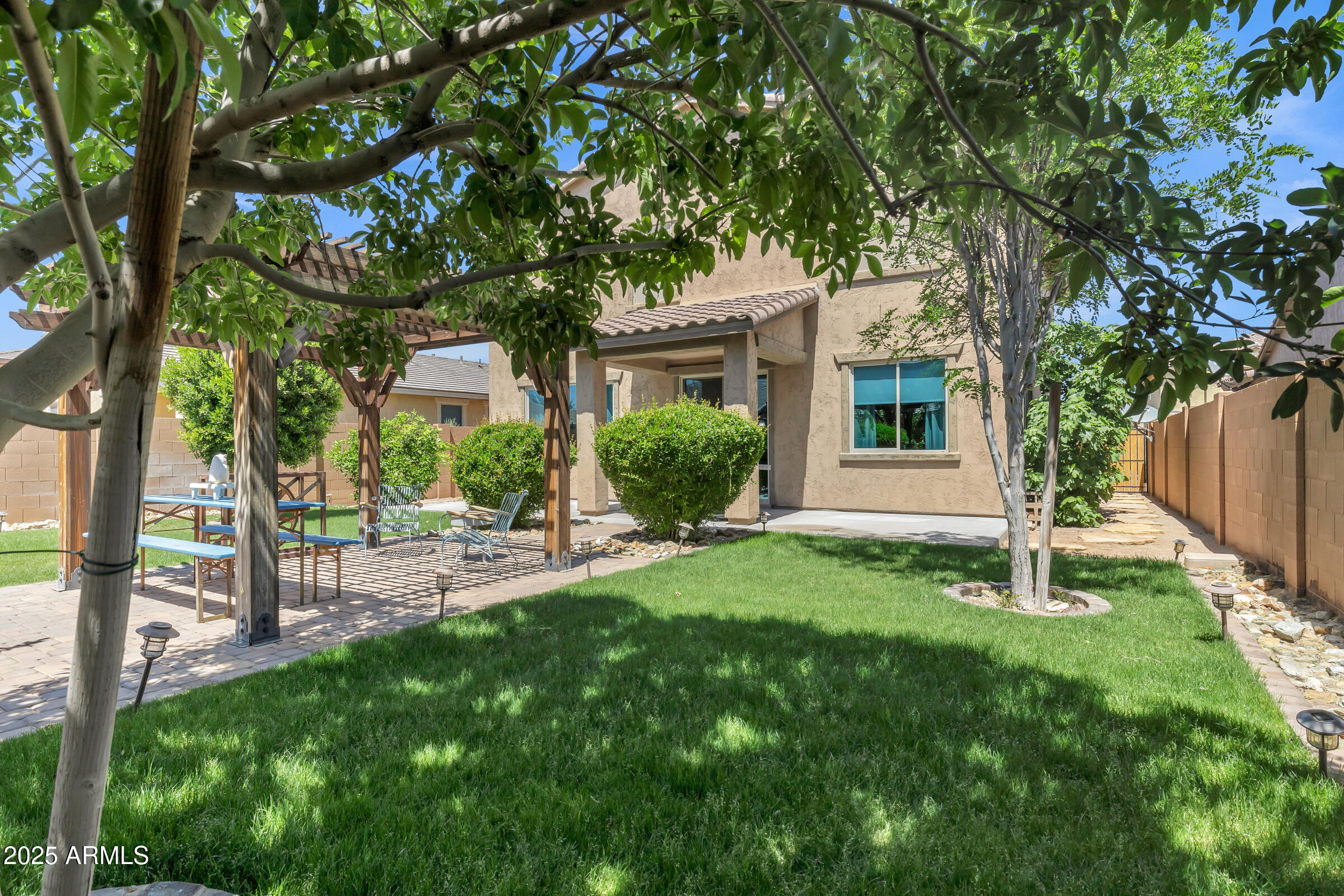 41311 W ELM Drive
