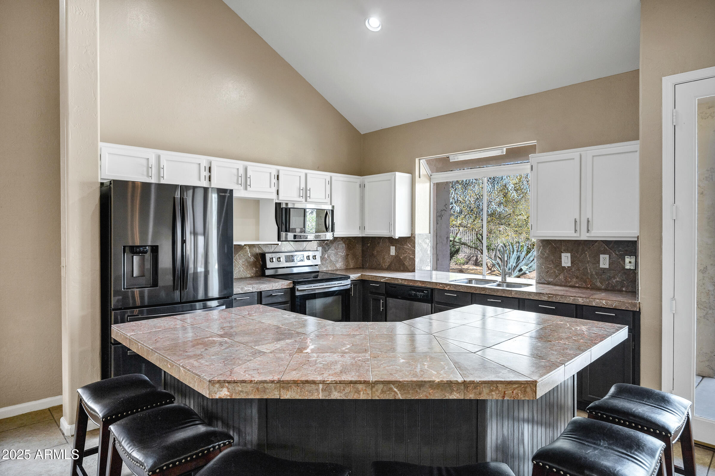 4449 E RANCHO CALIENTE Drive