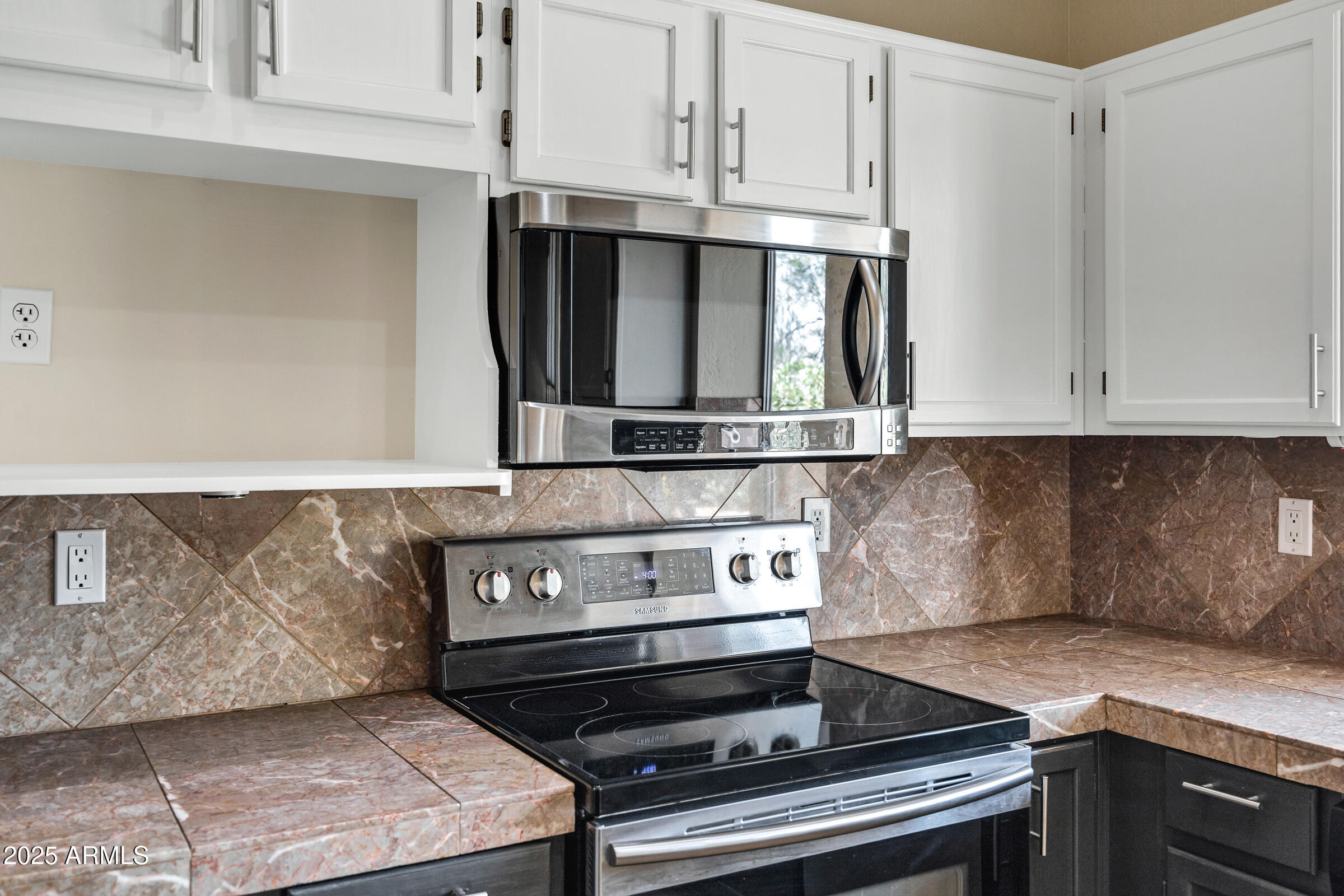 4449 E RANCHO CALIENTE Drive