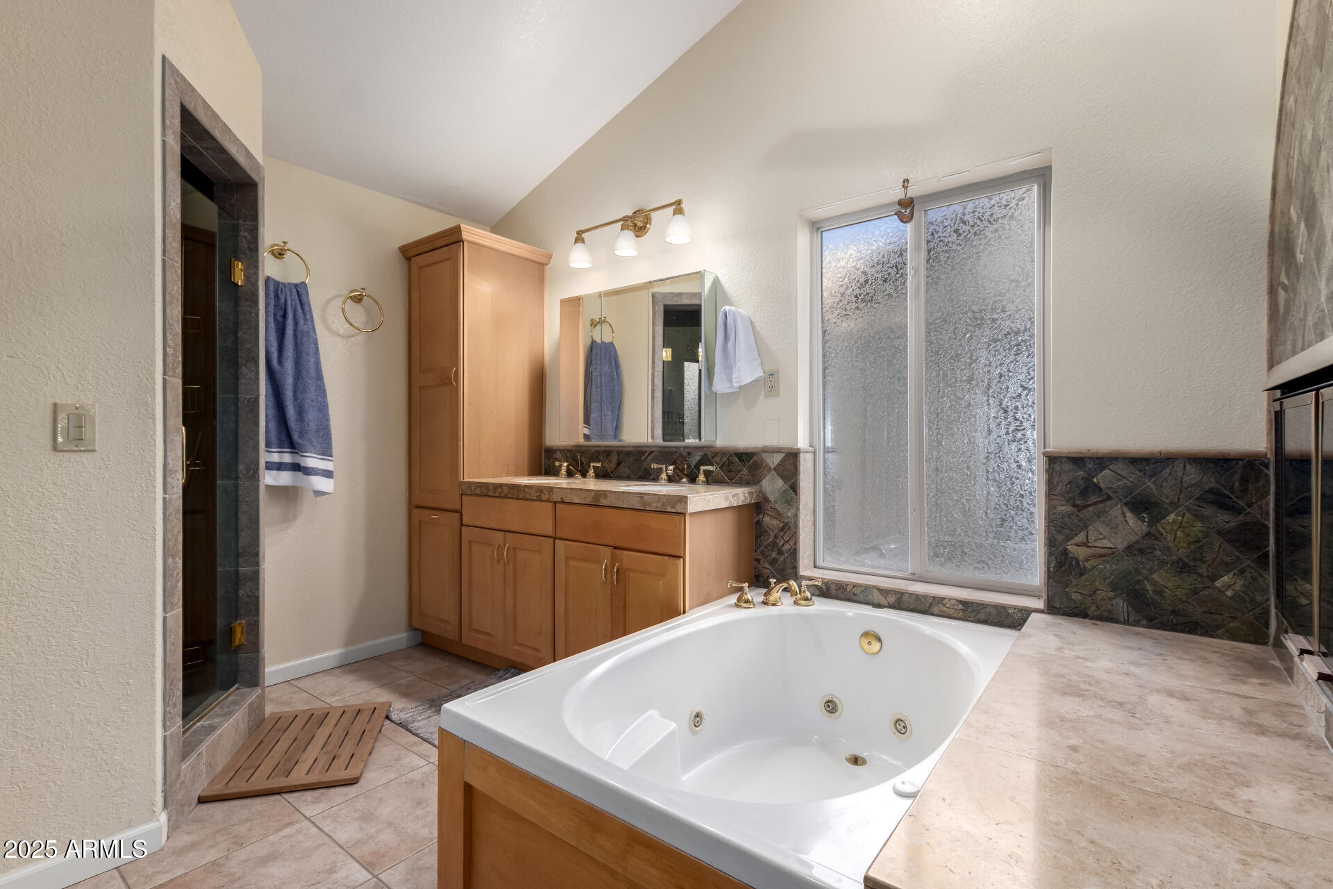 11085 E MARY KATHERINE Drive