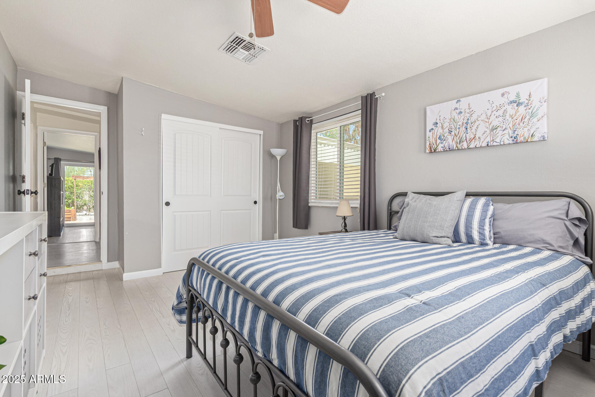 3802 E SHAW BUTTE Drive, Phoenix