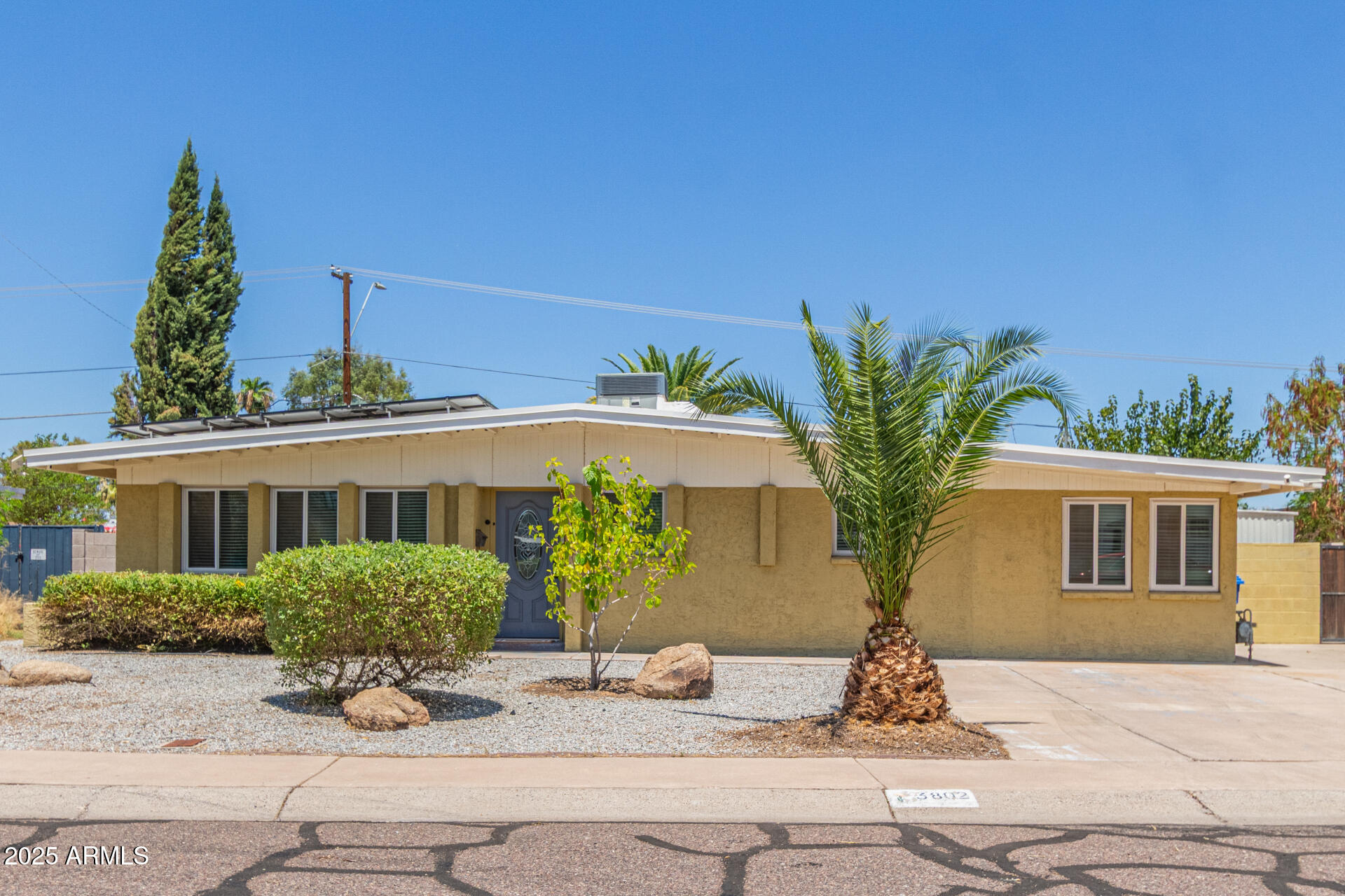 3802 E SHAW BUTTE Drive, Phoenix