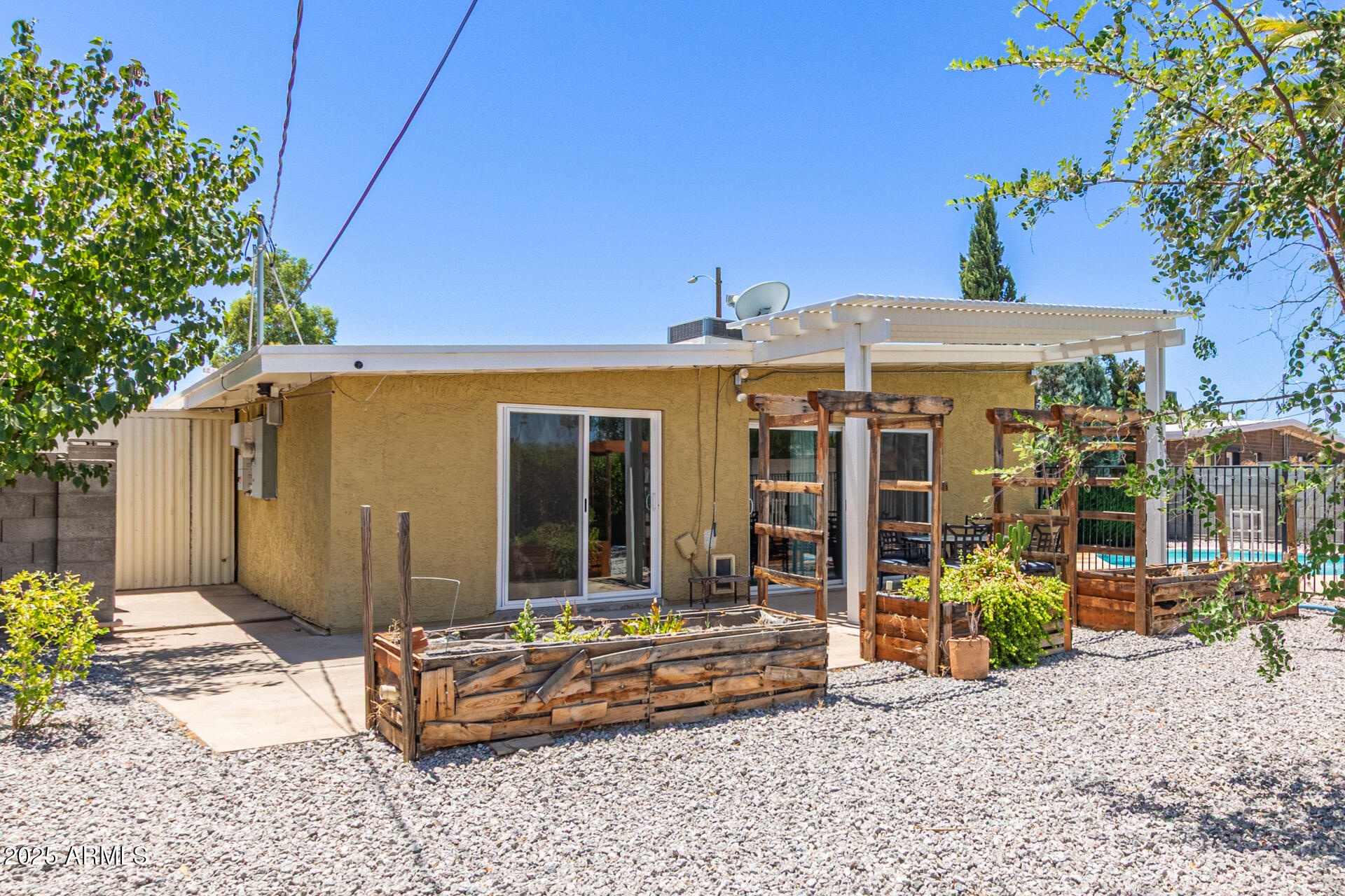 3802 E SHAW BUTTE Drive, Phoenix