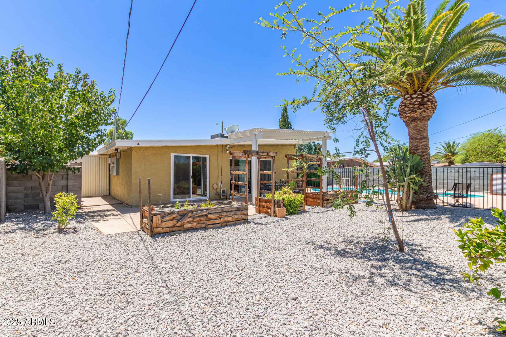 3802 E SHAW BUTTE Drive, Phoenix