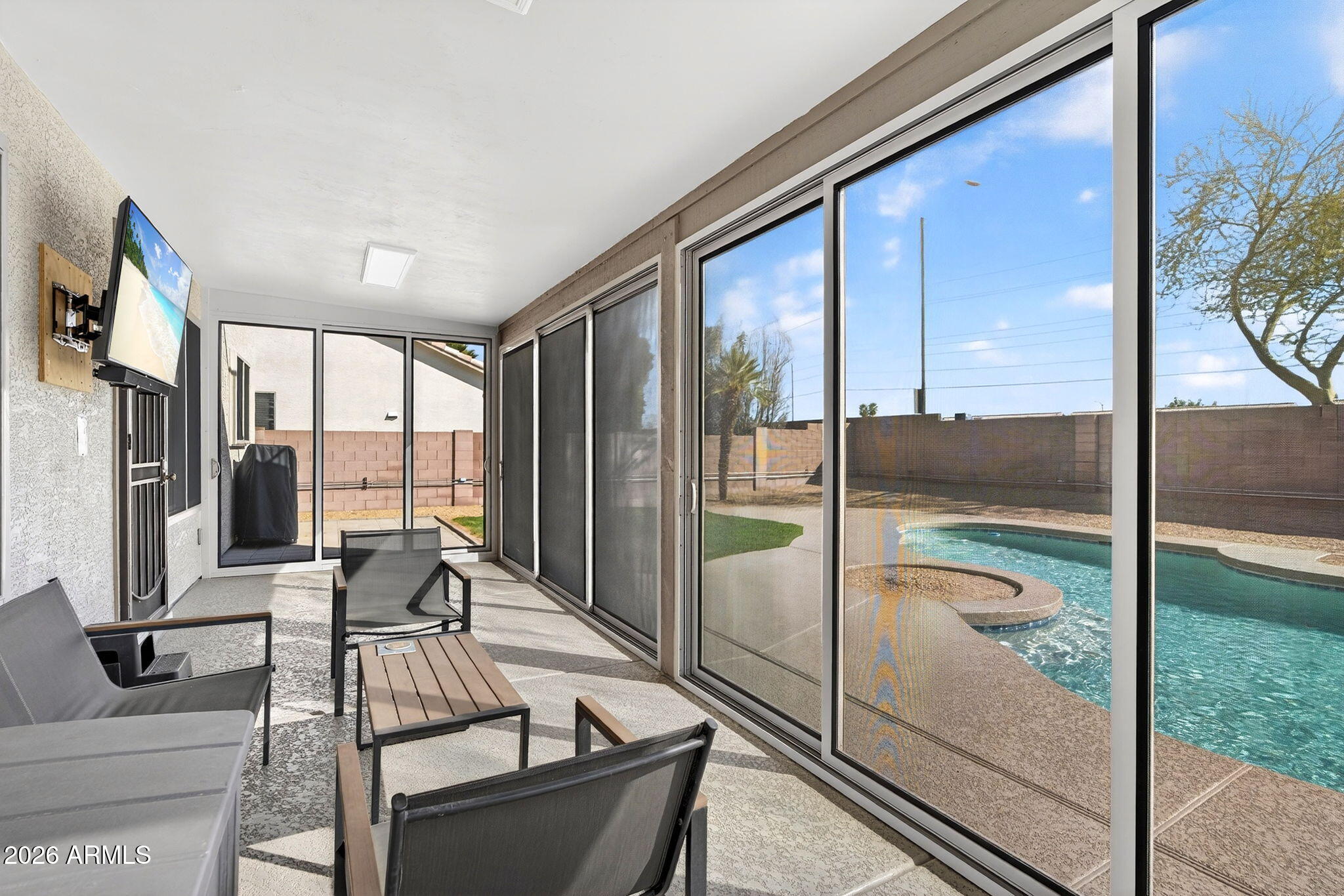 3367 W VIA DEL SOL Drive