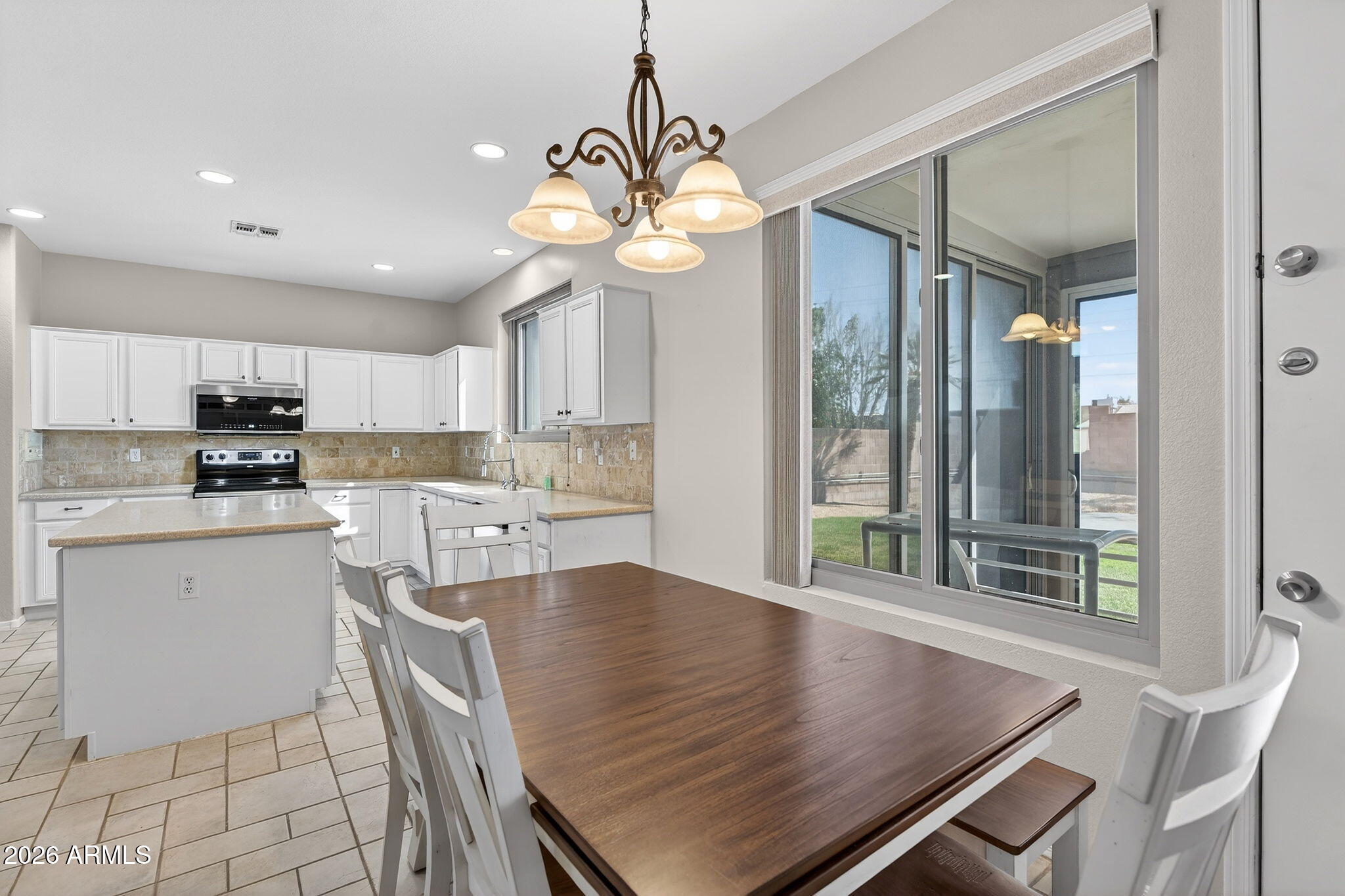 3367 W VIA DEL SOL Drive