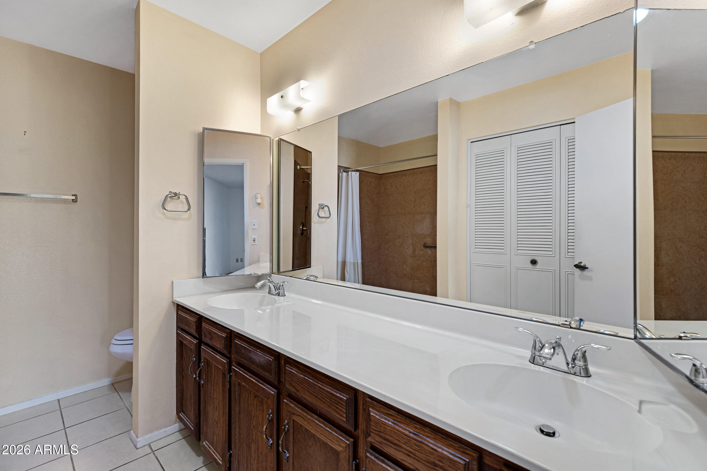 17635 N LINDNER Drive