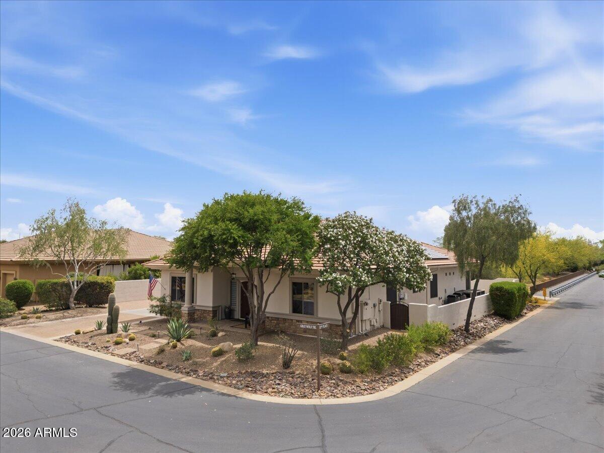 5311 E GRAY WOLF Trail