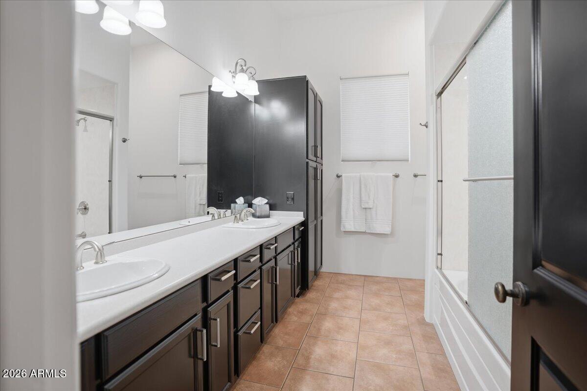 5311 E GRAY WOLF Trail